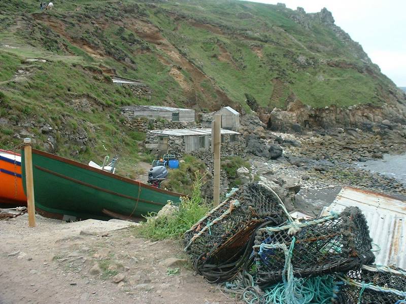 Priests cove cape cornwall.JPG