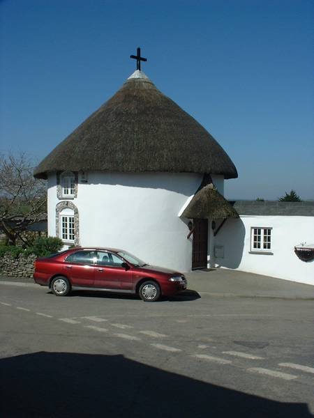 roundhoues3.JPG
